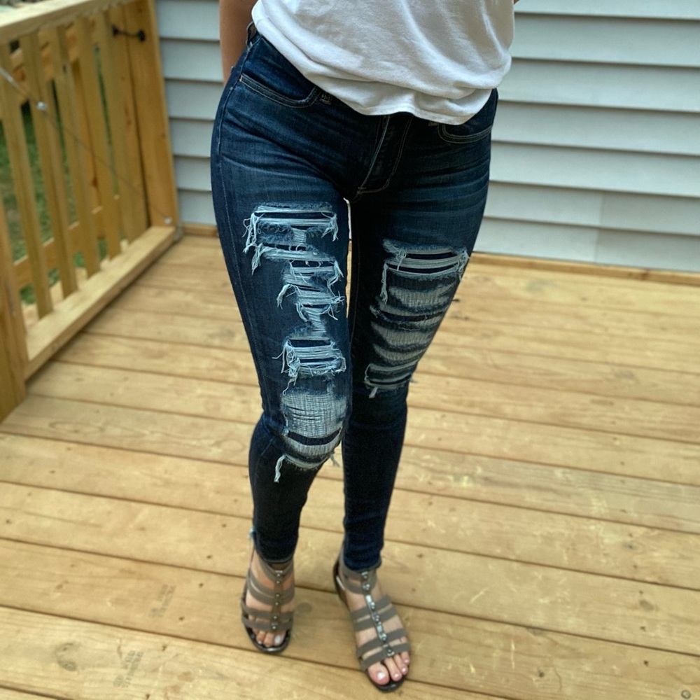 Distressed High-Rise American Eagle Skinny Jeans